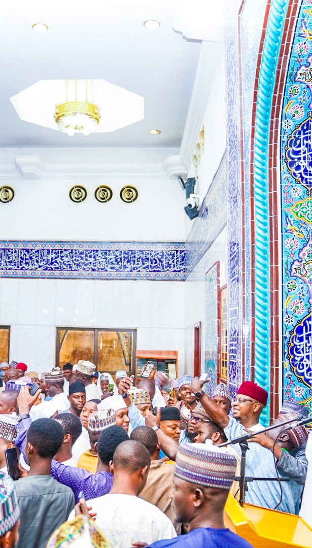 Ismailsiraa's tweet image. Mutumin Al"umma Allah Yaqara daukaka my mentor sheikh @ProfIsaPantami