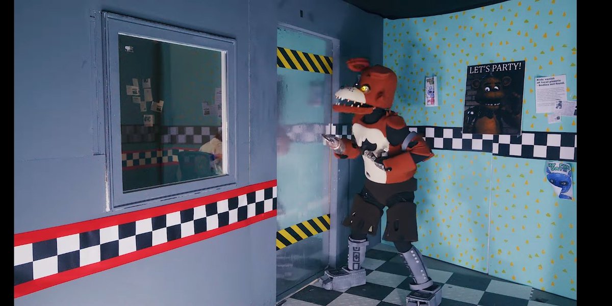 Number1foxyfan's tweet photo. I love how the main 3 look amazing here and then there's just foxy 😭 https://t.co/jtfwdrqxP6