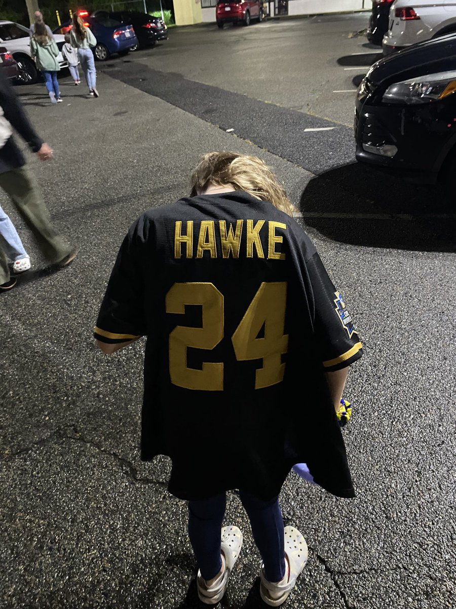 Happy Birthday to this special girl insisting on sporting <a href="/tommy_hawke24/">Tommy Hawke</a> jersey! #GoDeacs