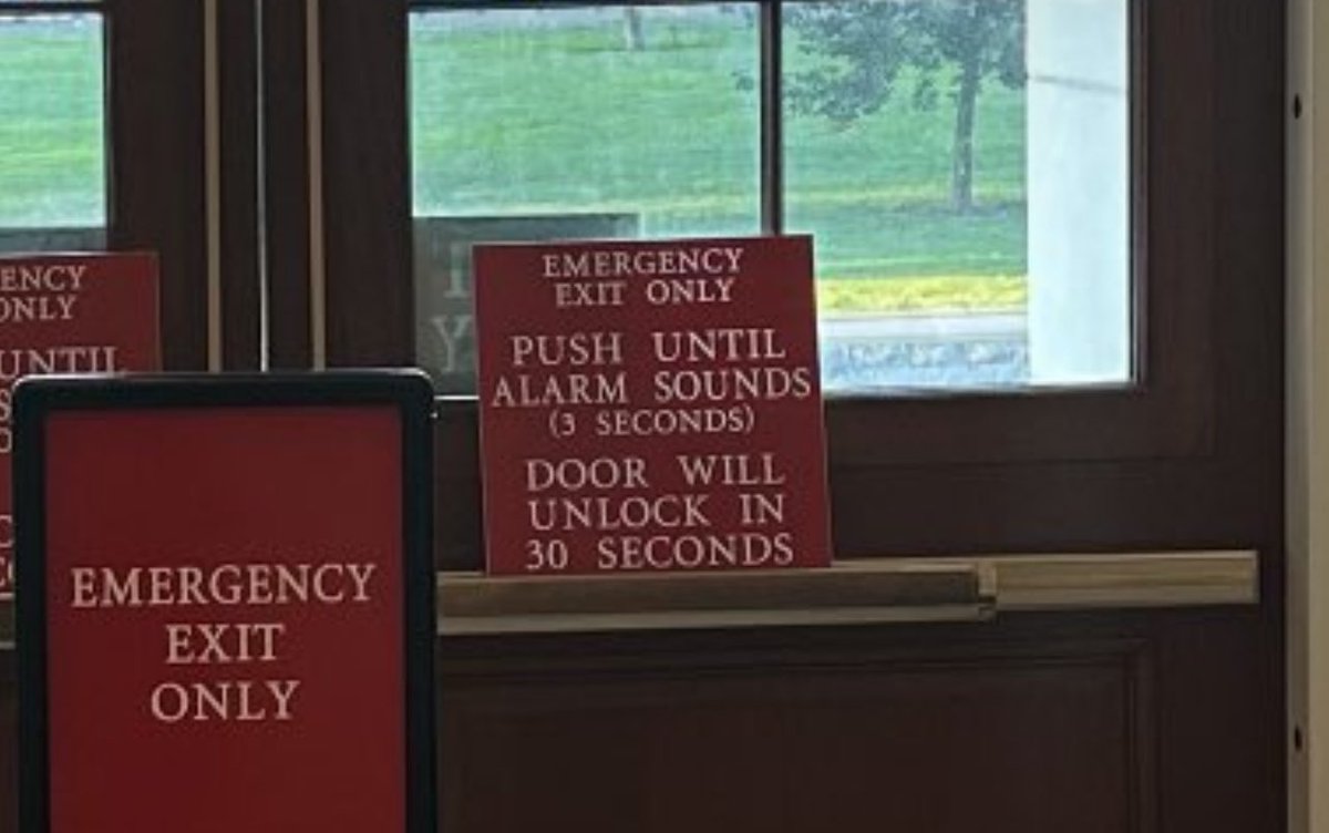 Armand Domalewski tweet media