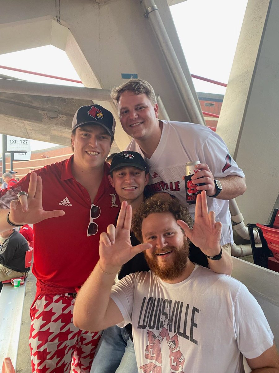 Motley crew in Raleigh last night! <a href="/melpers17/">melp</a> <a href="/Jelpers13/">Jonk</a>