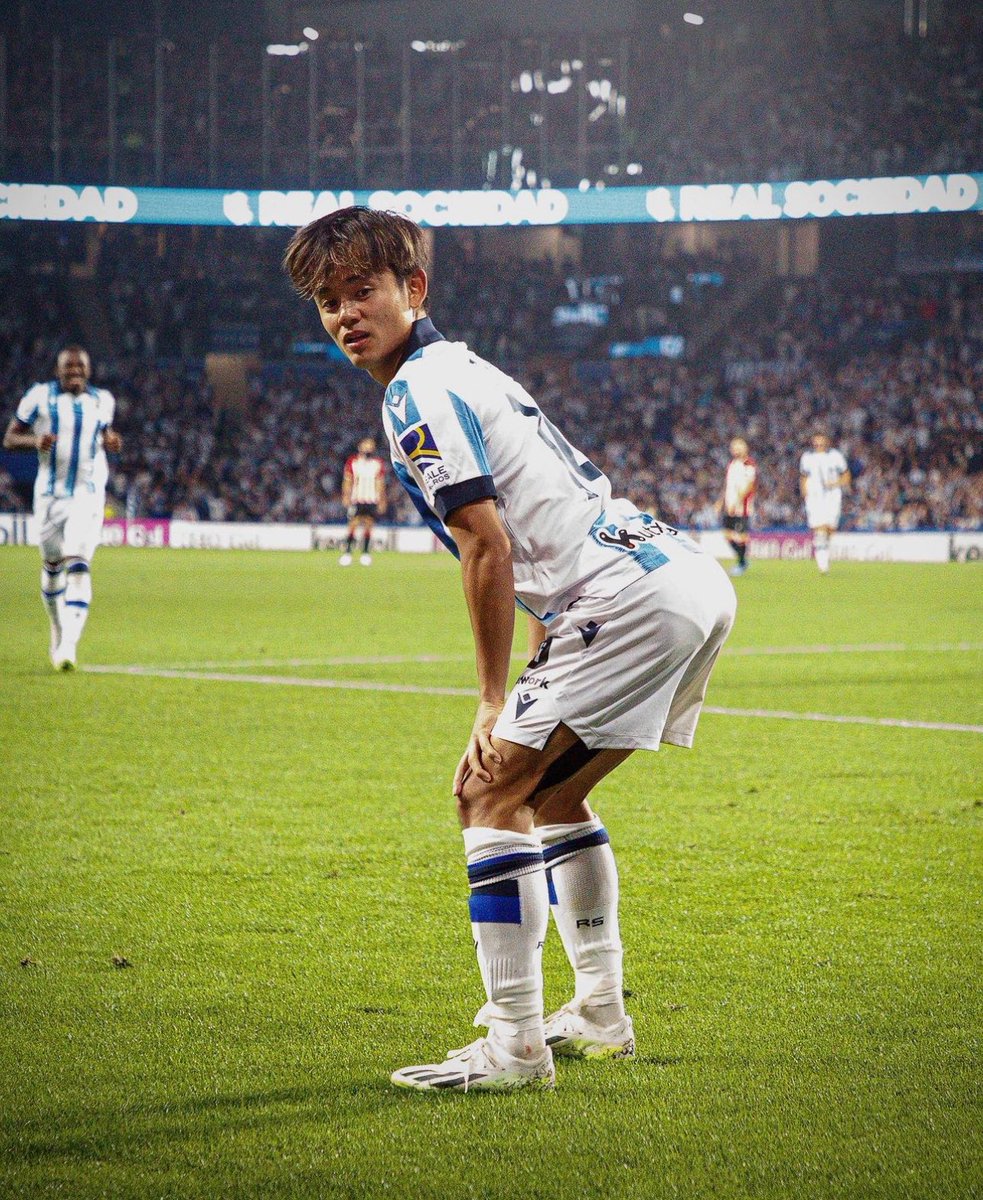 1909_rsf's tweet photo. Padre nuestro/////////////Nuestro Padre

#realsociedad https://t.co/cR7tIlfFPN