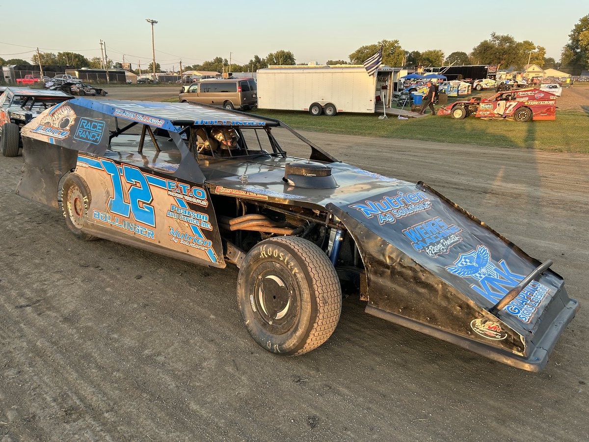 DIRTcarRacing's tweet photo. Brandon Bollinger’s lap of 16.015 is good enough to earn him Quick Time honors in the Pro Modified division for the second-straight night here at @LincolnILSpdwy. #DIRTcarFallNats https://t.co/aBPHYnHFE0