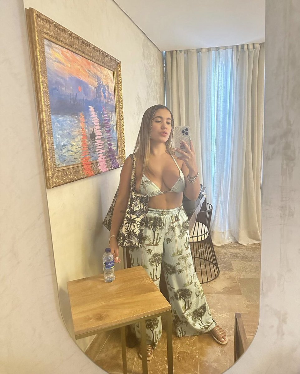 In three words I can sum up everything I've learned about life: it goes on🧚‍♀️🧚‍♀️🧚‍♀️🧚‍♀️🧚‍♀️🧚‍♀️🧚‍♀️