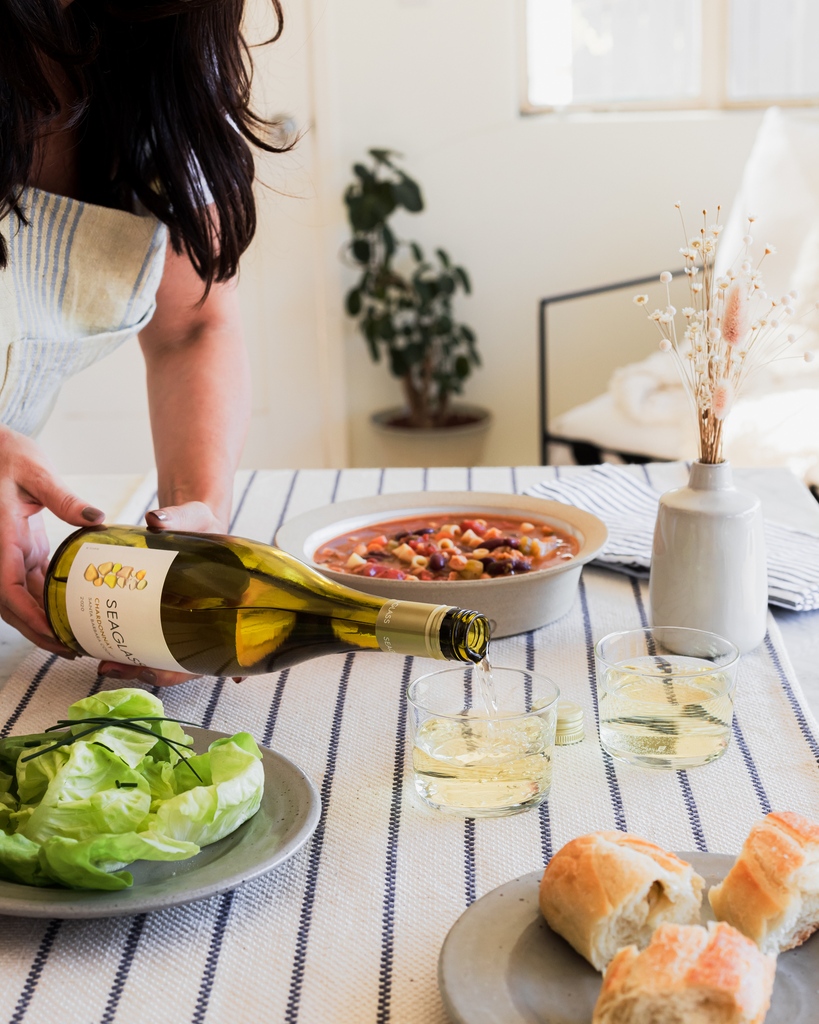 Cooler days call for cozy meals.

Photo: instagram.com/lepetitchefsb #SEAGLASSWine #Chardonnay #ComfortFood #FallMeals