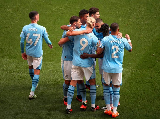 MCFC_Jacky's tweet photo. 🚨I'm giving away two Man City home kits (Cash) to two lucky winners who will like and retweet this tweet.

Make sure you're following me so that I can DM

Good luck. https://t.co/WiSj4AQhCO