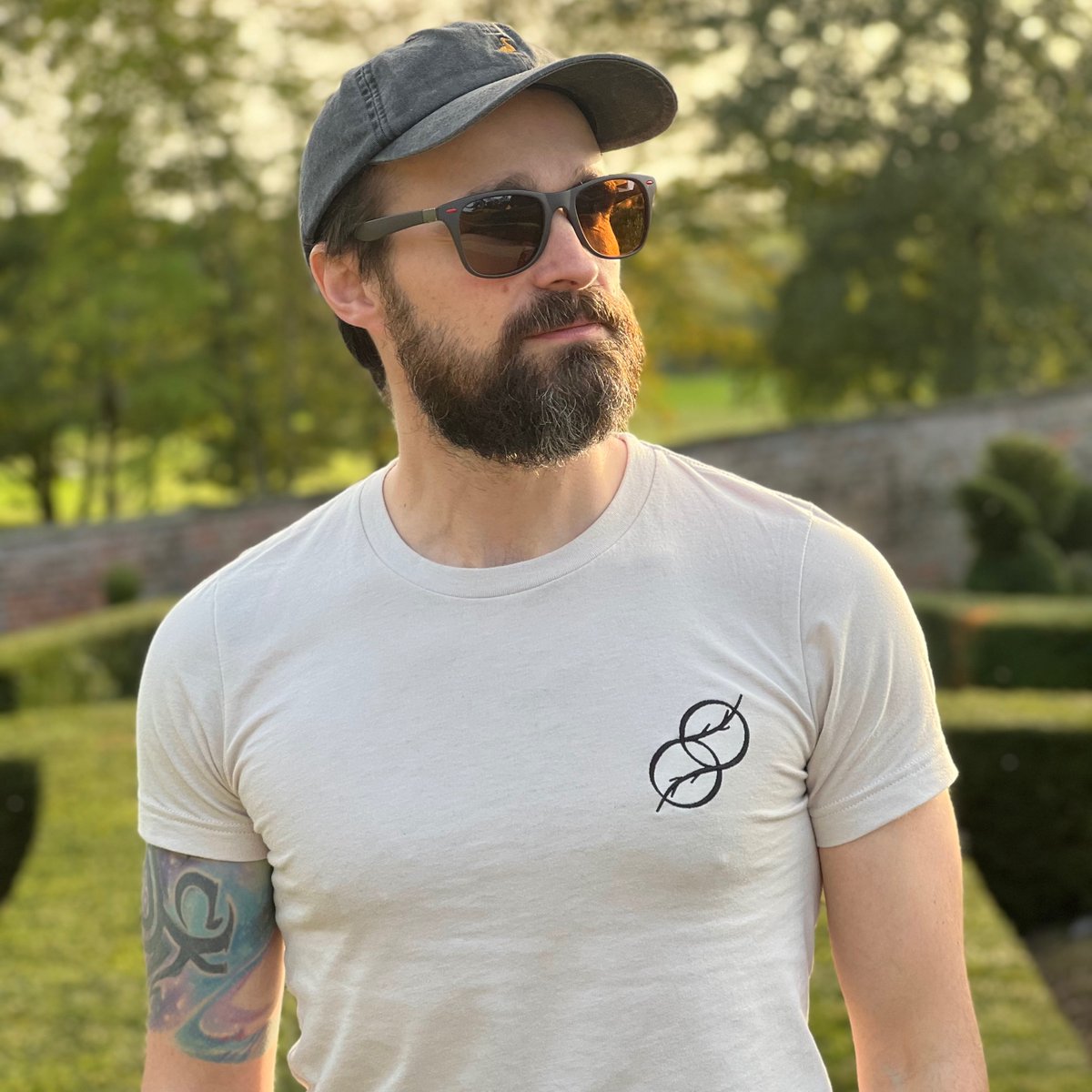 Follow my Spotify page (link in bio) to make sure you don't miss my new single "Before You" being released October 6th. First single in over 4 years, hard to believe it's been that long!