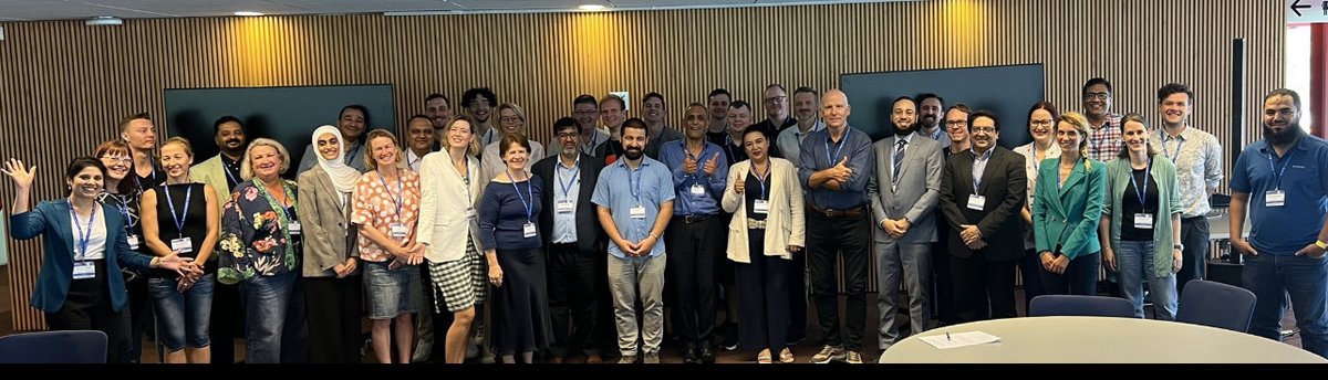 Proud to be part of the LeadEM at EUSEM 2023 - with wonderful colleagues from across the EM world and awesome faculty ⁦⁦@EuropSocEM⁩ ⁦@Asim_EMconsult⁩ ⁦@drcazz⁩ ⁦@DrparrayMD⁩ ⁦@UHMBT⁩ ⁦@leannebenson81⁩ ⁦@UhmbtEdCentre⁩
