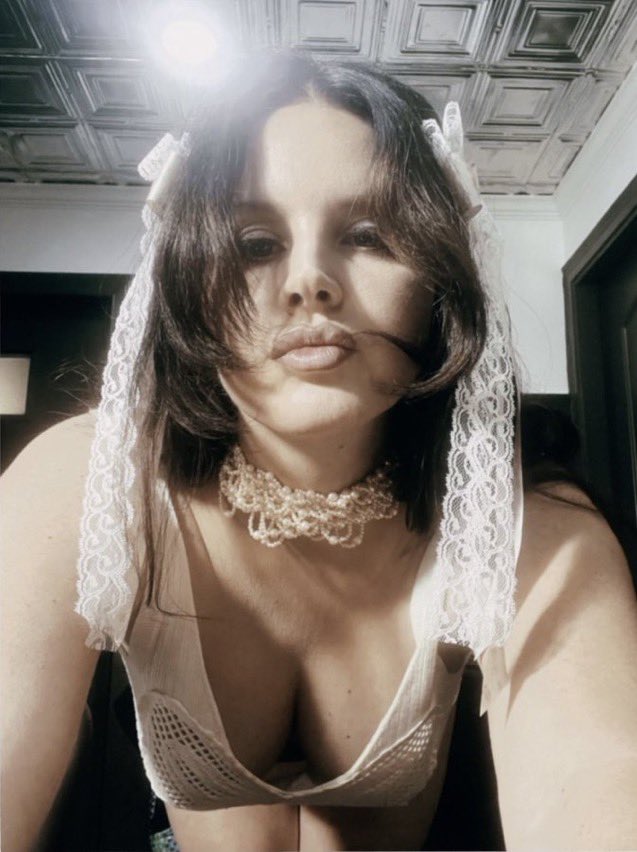 Lana Del Rey 🤍