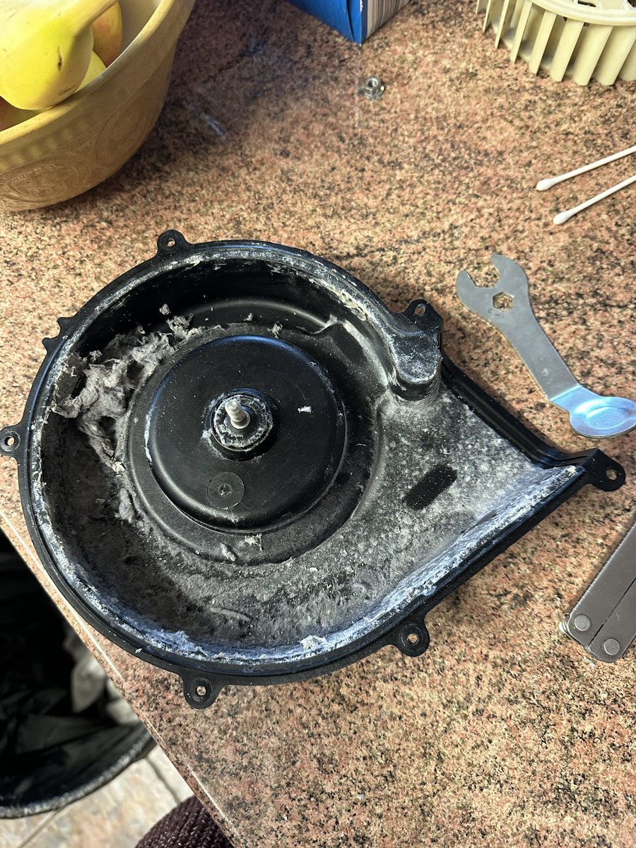 SeanSweeney88's tweet photo. Not the Saturday I was expecting, although washer dryer now fixed 🤕 @SamsungUK the lint doesn’t seem to collect in the filter properly in this model and requires a strip down to clear https://t.co/whRnUwrzup