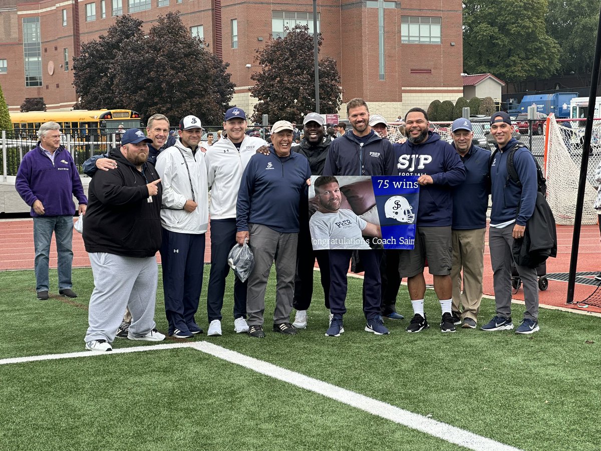 mukala_K's tweet photo. 75 wins for coach St. Pierre.

.@BostonHeraldHS https://t.co/i9jYRGOUQw