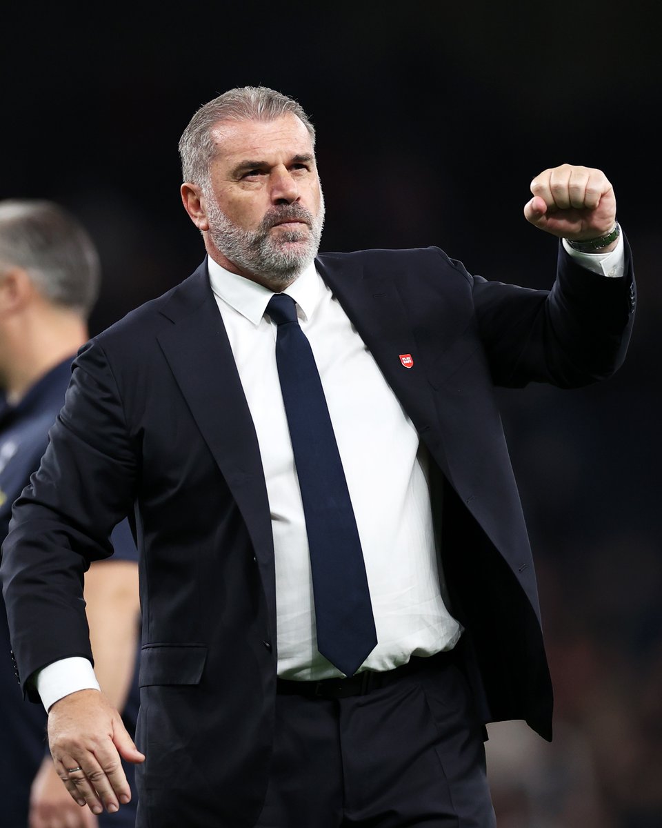 Premier League tweet media