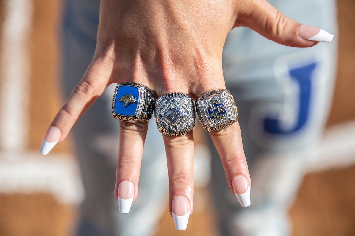 GoJacksSoftball's tweet photo. What a day! 

Couldn’t be more thankful to celebrate a special 2023 group that went undefeated in @TheSummitLeague play. 

#GoJacks 🐰 https://t.co/95AeNsIwkr