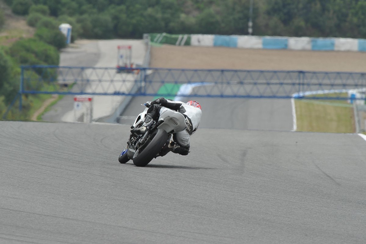 Track Sense tweet media