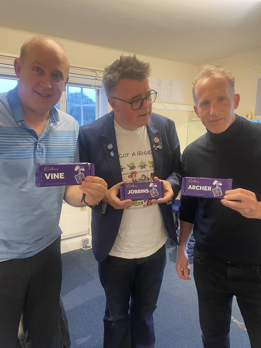 How lovely is that, for tonight’s Tim Vine show in Babbacombe a super fan sent in bespoke chocolate for The Star, The Tour Manager and the Support act 🤦🏼‍♂️ (@TheArchini gonna need your address)