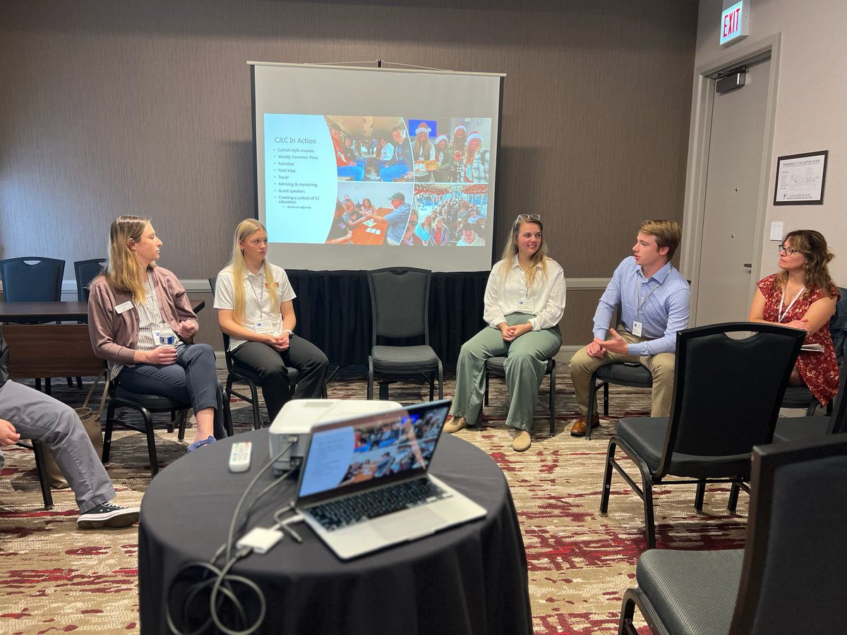 It was a great few days at <a href="/MidwesternCJA/">Midwestern Criminal Justice Association</a> in Chicago with <a href="/BGSUCJ/">BGSU Criminal Justice</a>. Proud of all of our student presentations including our first place undergraduate poster team!