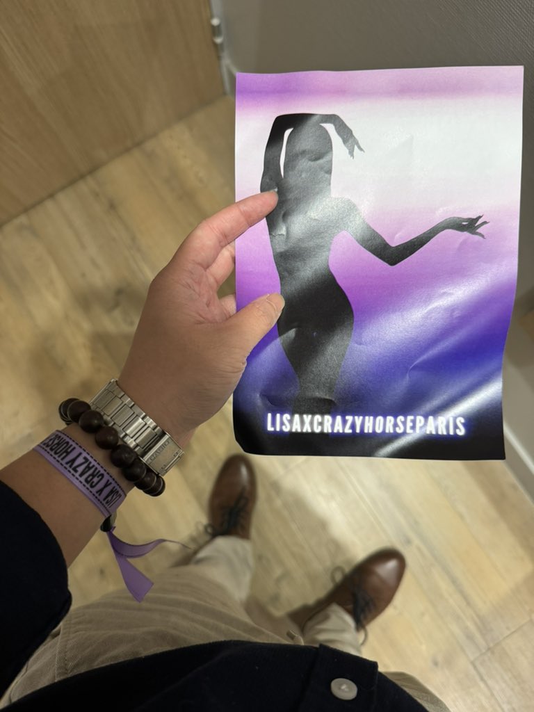 aanglerrr's tweet photo. Final review on Lisa x Crazy Horse 🥹

I have given this a lot of thought, so many, many years ago, back to the Ressanance era. We have nude sculptures, nude paintings. Until today, it is the masterpiece of a century, so where is the limit? Where is the bottom line of these standards?

If we could accept what kind of message cabaret performance try to deliver the art inside is magnificent. I feel like it was never the performers' fault when people sexualized their job. The intentions always come from the viewers. How we understand it is up to us. 

I think the misconception of equalizing acts with sexual acts is a step backward in the fight to sexual violence. 

The whole performance at Crazy Horse Paris talks about the beauty of women's body. The combination of light and sound. The dancers'bodies flow within the different genres of music; blue, jazz, rock, etc… to go with the light, it’s an art show worth seeing. 

Now, if you were to think that it’s the different generation. I met a lot of older generation in the audience today, from different countries. I’m beyond proud of Lisa to be able to gather different audiences to her show. To show what it means to break boundaries. She. Everyone is the star of the show. Everyone was applauding her. From old to young, Asian to Western, we admired her strength and her confidence from our seats today. 

Lisa today does not only fight for her right to be a performer, but also mentally fights for the battle of judgment between and prejudiced society. But she never fails to impress people, impressed the hell out of me. I hope people will see this as a step for  women to be confident and coming toward against people. 

In the end, no matter how much you belittle her, she broke a boundary today, and not a lot of people can, and I am so proud of you, Lisa. Love you always. I flew all the way from the US to see 2 shows for your baby. 

Much love, 

Aang