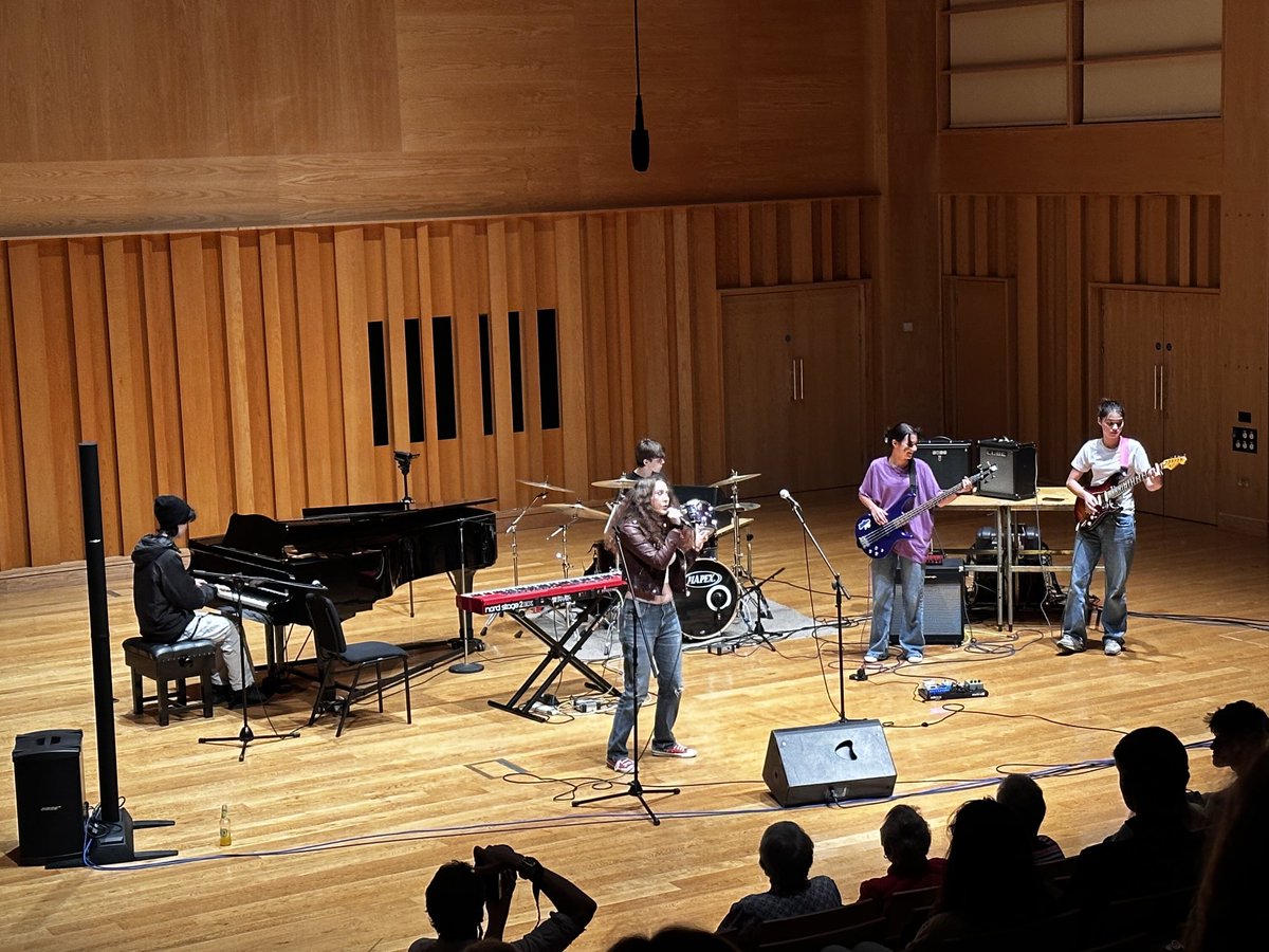 First Johnson Sessions of the year. Thank you ⁦<a href="/MillfieldMusic/">Millfield Music</a>⁩ As a leader in education, good looks like this - students at ease and honest in front of strangers, adults alongside, never above. Children comfortable sharing vulnerability and brilliance.