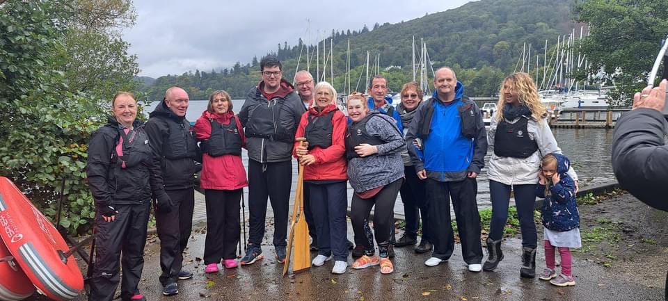 cumpstonarchive's tweet photo. Special thanks @PaddlingForLife #Windermere for hosting @HeadwaySCumbria today on your #DragonBoats #Paddling
#LowWoodMarina
Aiming for #BestPossibleLife after #BrainInjury
#Cumbria @WandFCouncil @LSC_ISNDN @WestmorlandCare @ElaineISNDN @DavidWi88419739 @maxine_baron https://t.co/mn2N8VkIdK