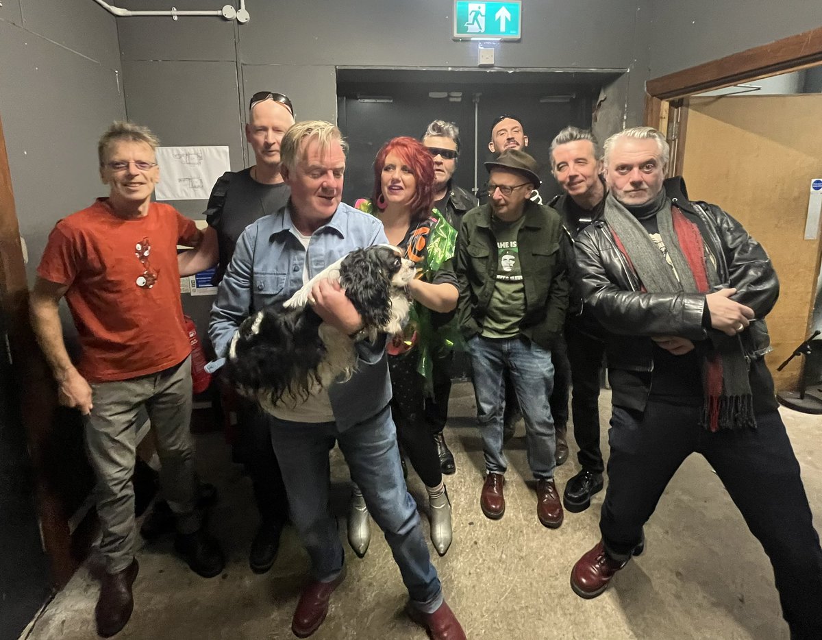 Thanks to The amazing Rezillos for being our very special guests in Brighton, Bristol and today in Cardiff….. must do this again soon🤩👏🎸