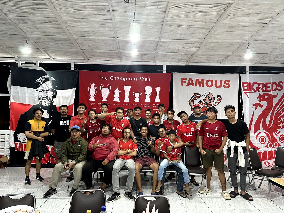 BIGREDSBali's tweet photo. FT : Tottenham 2-1 Liverpool FC
.
Tampil solid dari awal babak pertama walau harus bermain dengan 10 orang hingga half-time &amp; ditambah kartu merah kedua yang diterima oleh Liverpool (Jota) pada menit 60-an, membuat Liverpool gagal meraih poin dari tim ibukota. TEGAKKAN KEPALA! https://t.co/lkzbrJnGxc