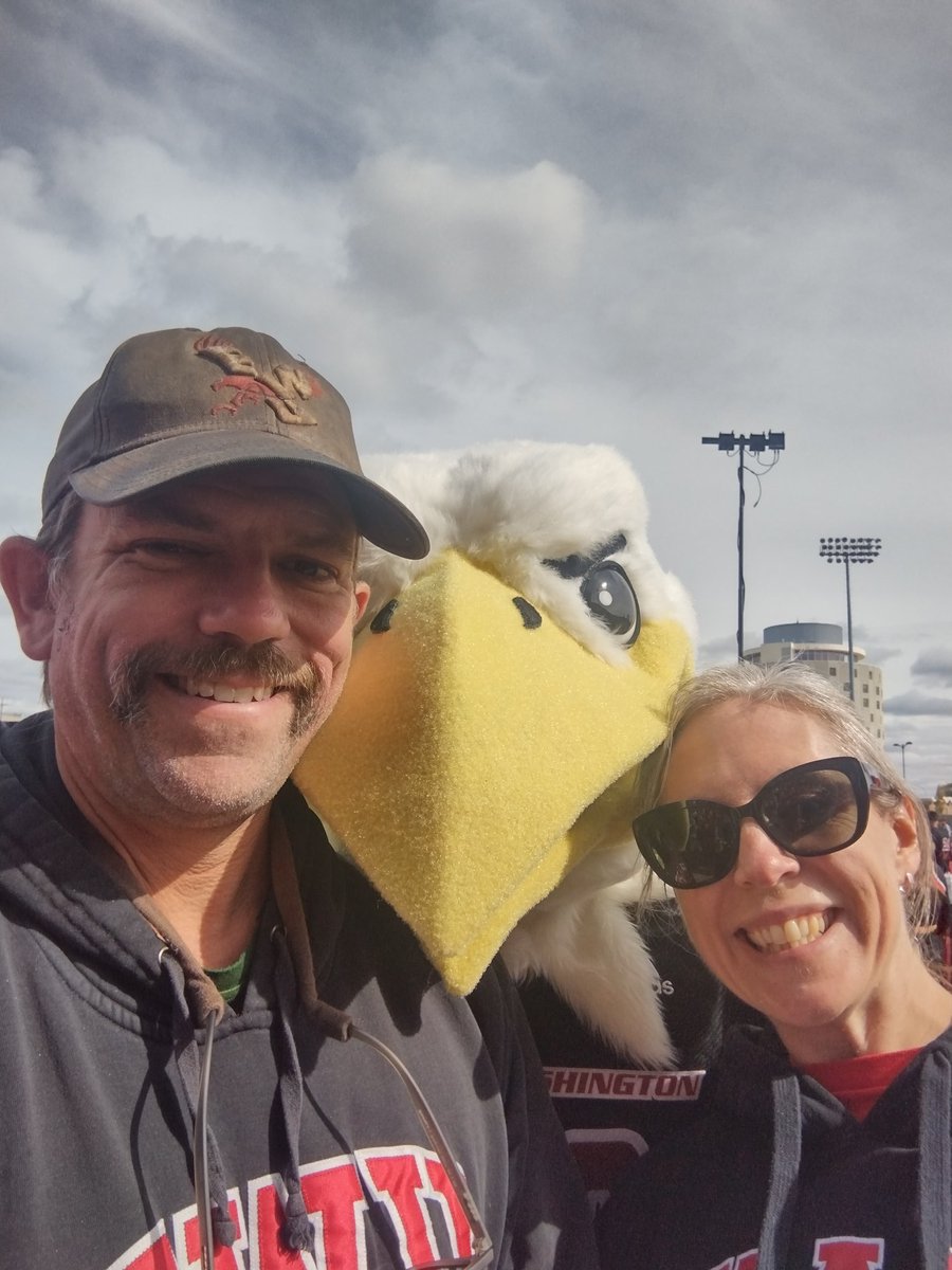 EWUMath's tweet photo. Math profs + @EWUSwoop = #GoEags https://t.co/47w34udyMt