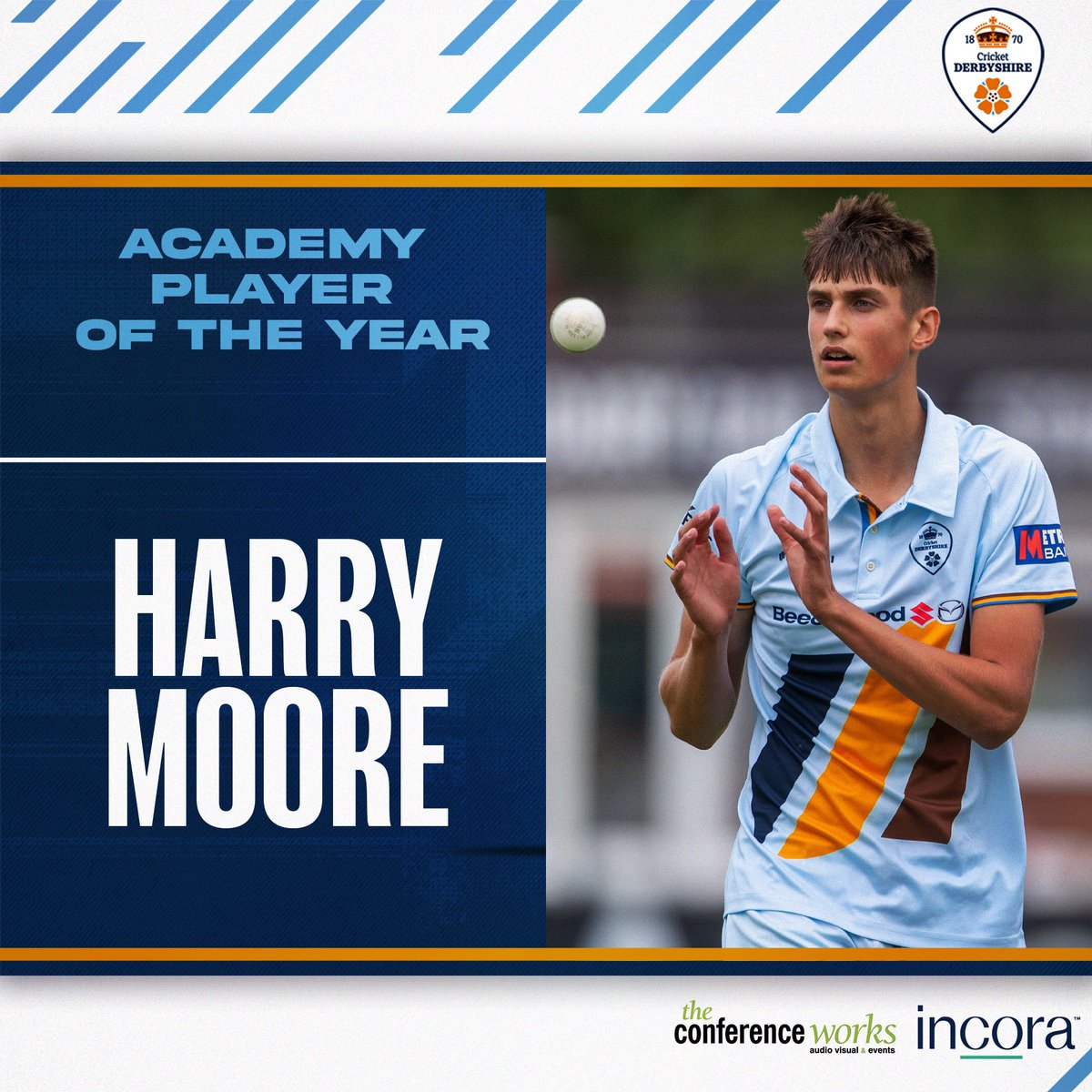 DerbyshireCCC's tweet photo. The 2023 Academy Player of the Year is awarded to 𝐇𝐚𝐫𝐫𝐲 𝐌𝐨𝐨𝐫𝐞, who aged just 16, became the youngest ever player to represent Derbyshire in First Team cricket 👏
#WeAreDerbyshire
#OneClubOurCounty https://t.co/fc8rMCuIOd