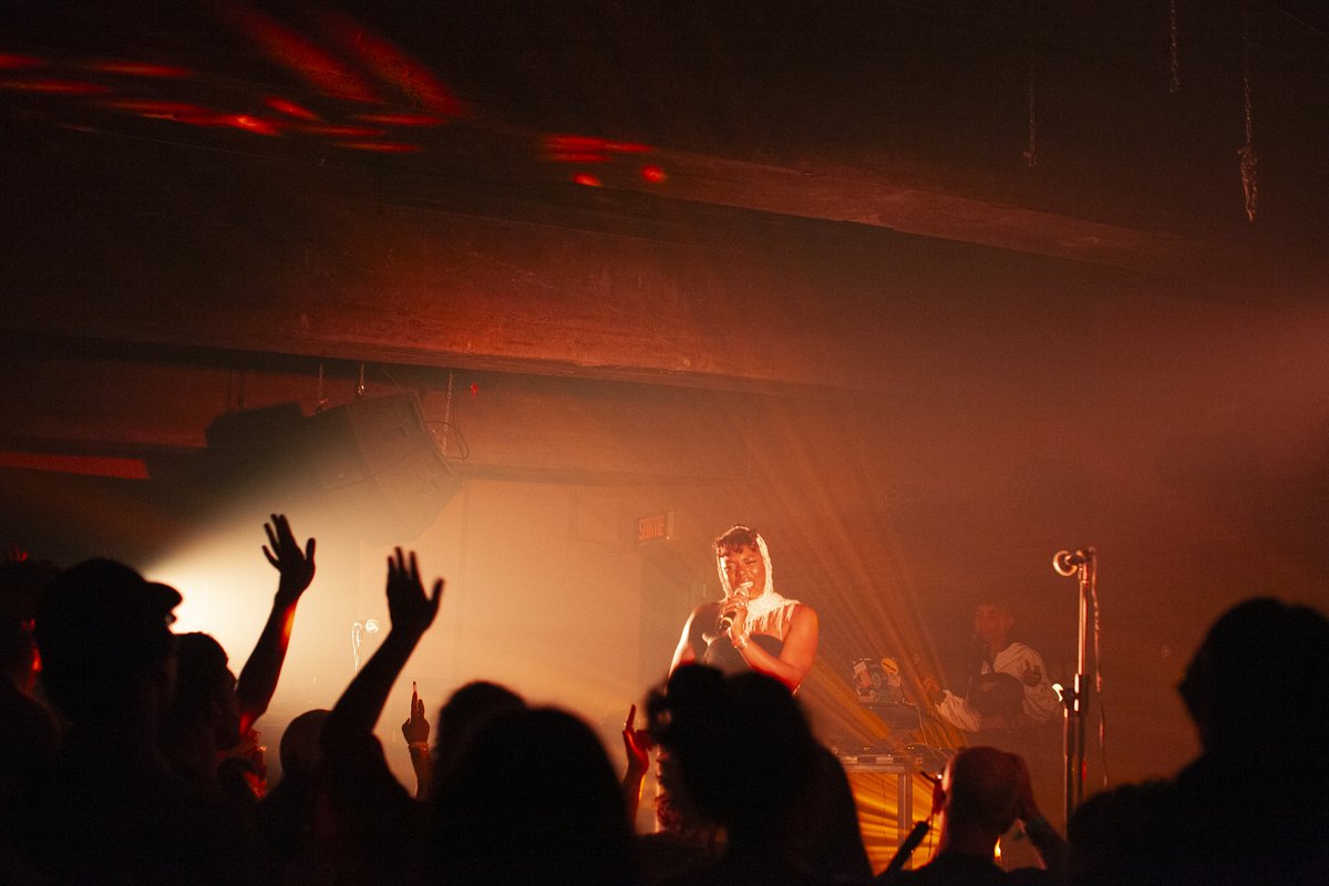 popmontreal's tweet image. Thank you to @FACTORCanada for helping us showcase incredible emerging artists like Fraud Perry #FACTORfunded

Photo: Sarah O'Driscoll