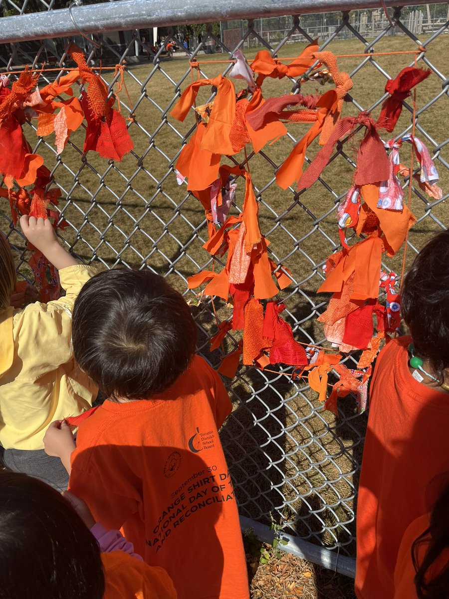 Lord Lansdowne PS tweet media