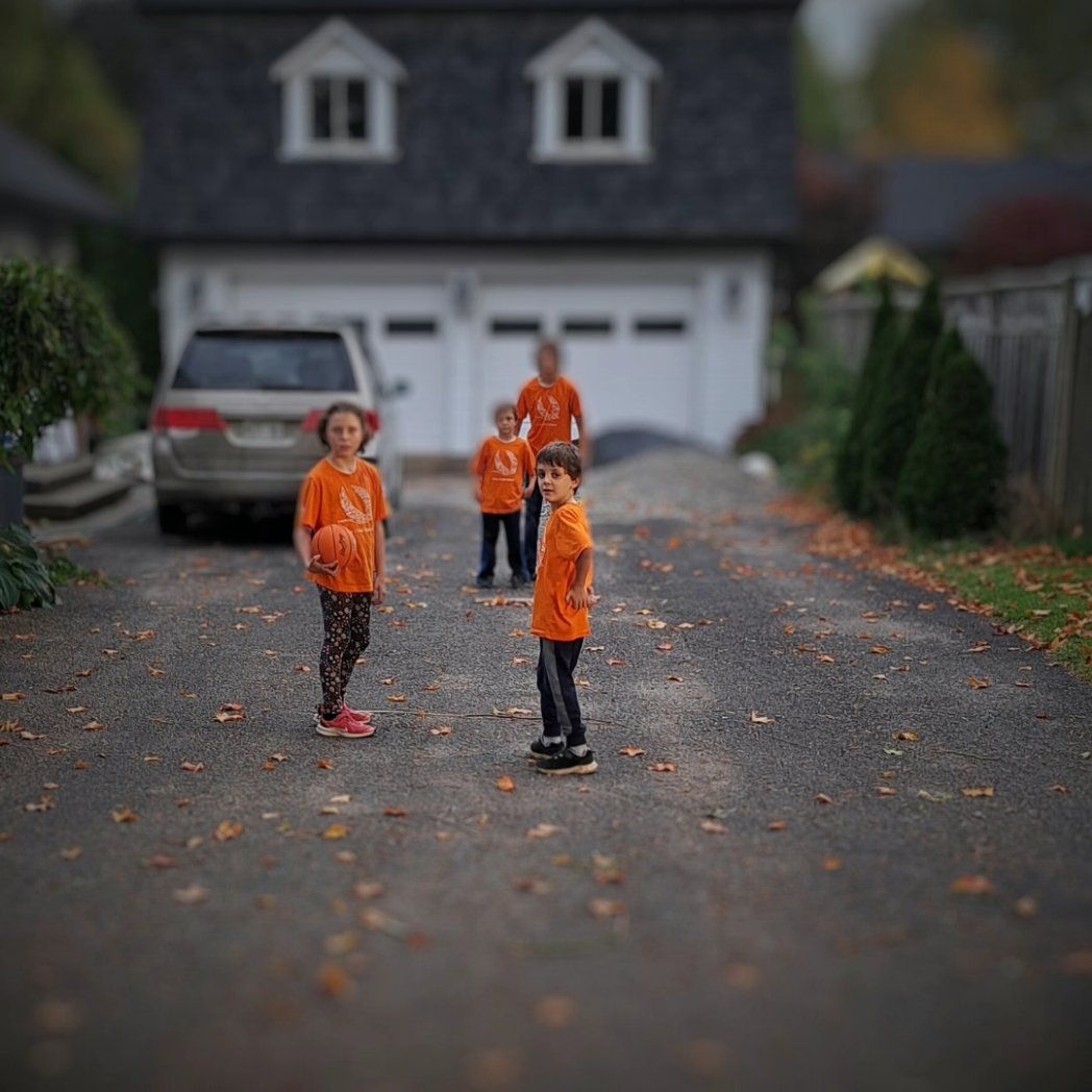 HBrekelmans's tweet photo. Trigger warning. Also, long thread, not a rant. As I stood in my very sunny driveway, and I watch my kids, all wearing orange shirts today. It hits me. https://t.co/DHikdHLpK2