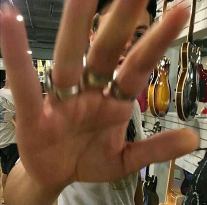 _harrytan's tweet photo. Same vibes https://t.co/hgCygtzXiZ