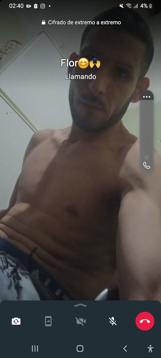 fdsm33's tweet photo. No me responde? Jaja  🤣 😥 😢 https://t.co/eEb6JC8ooW