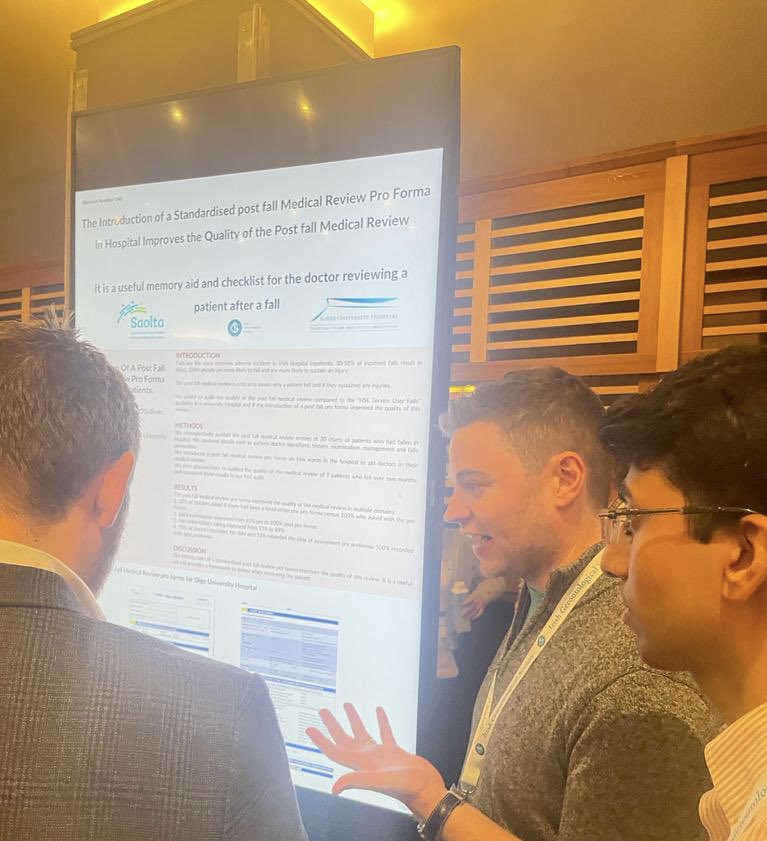 Delighted to present data on the introduction of a standardised post fall medical review prp forma at #IGS2023 @irishgerontsoc with @JoshuaRamjohn2