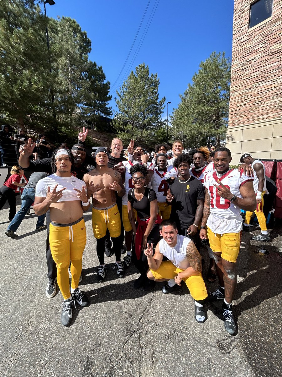 CoachSimmonsSC's tweet photo. 5-0 ✌🏽 https://t.co/sgVi0mOz6q