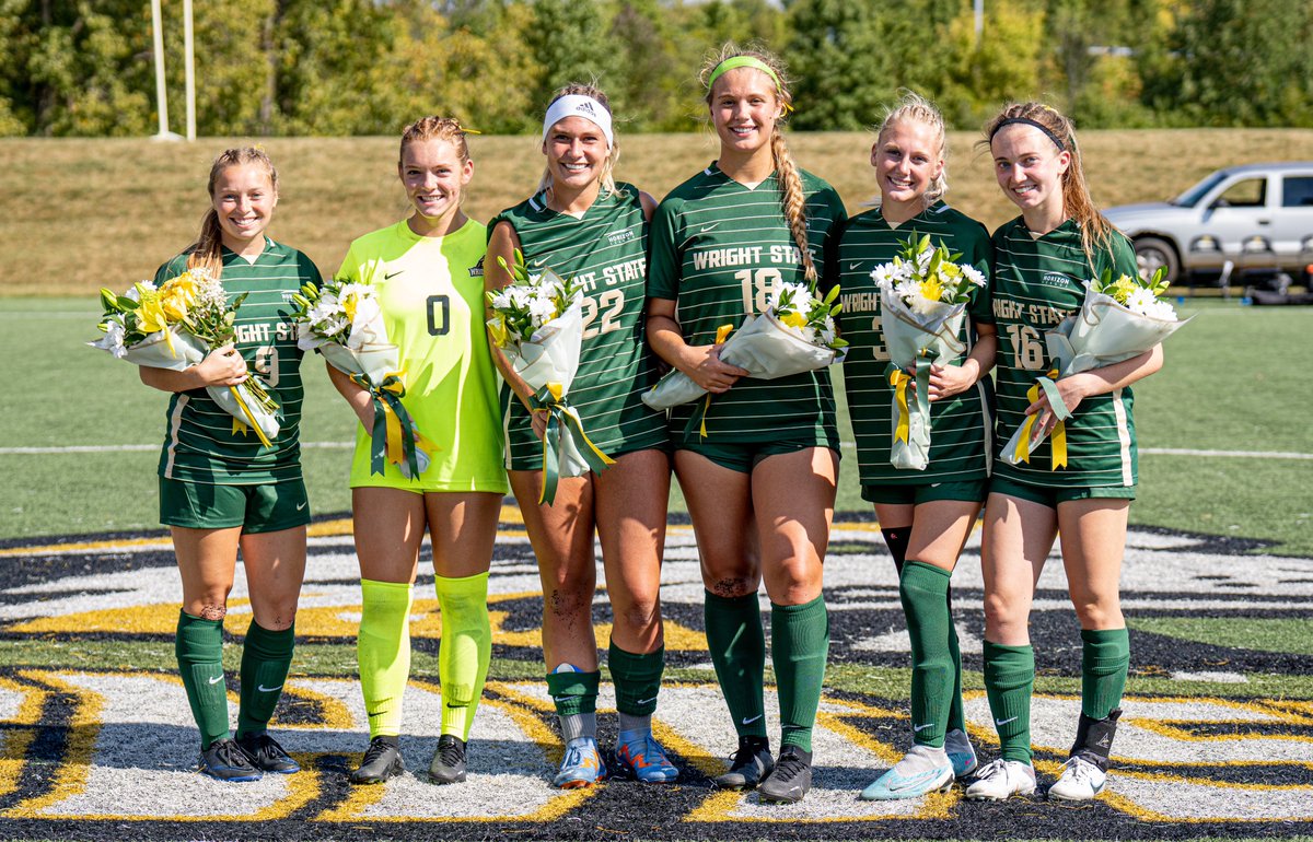 💚 𝓛𝓸𝓿𝓮 𝓸𝓾𝓻 𝓢𝓮𝓷𝓲𝓸𝓻𝓼 💛