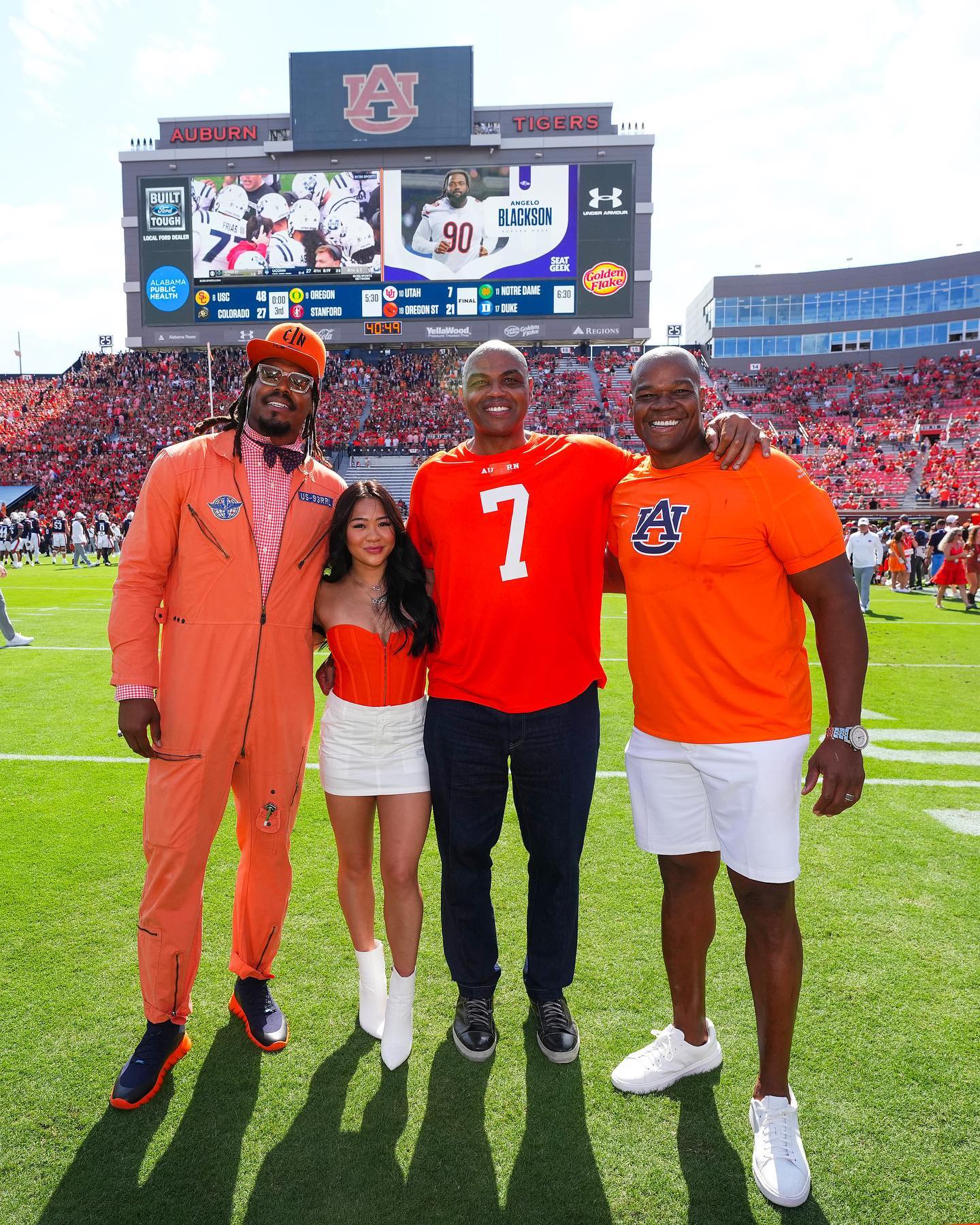 Yahoo Sports on X: Some Auburn legends in the 🏠 🔸Cam Newton 🔸Suni Lee  🔸Charles Barkley 🔸Frank Thomas  / X