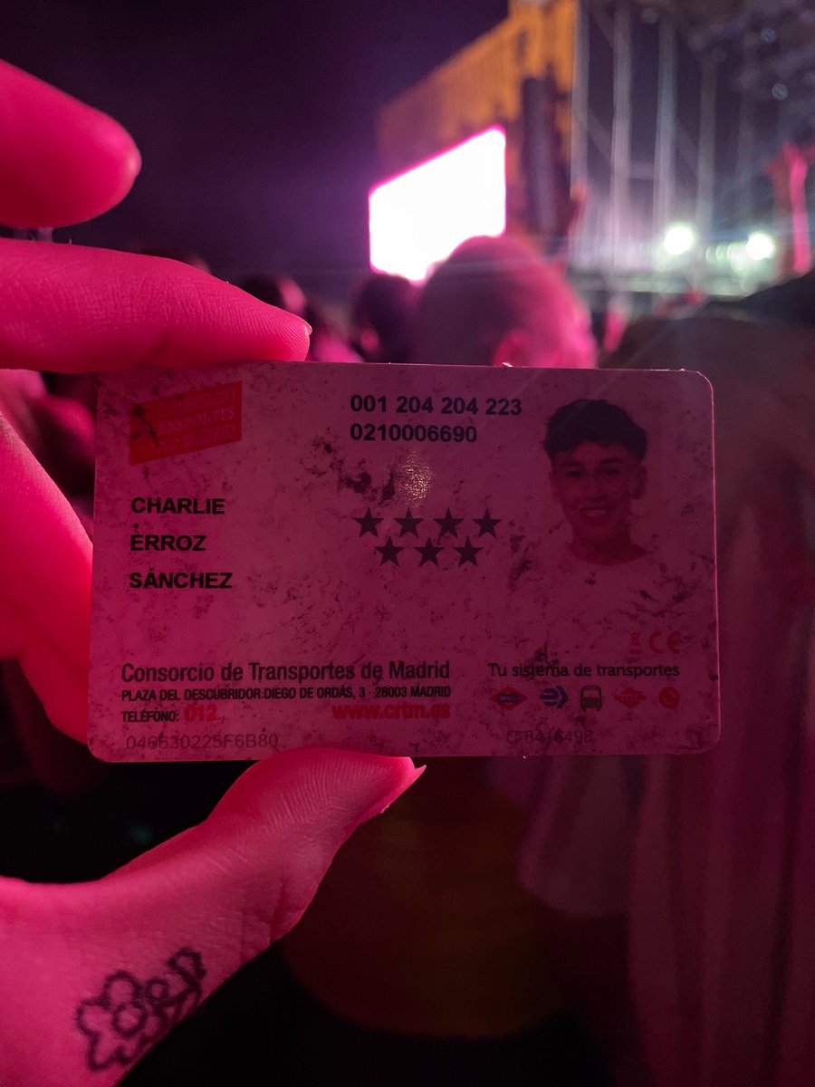 LauraSaalgado's tweet photo. Encontrado bono transporte Charlie Erroz en Madrid Salvaje (sábado) https://t.co/uYwHVNutYI
