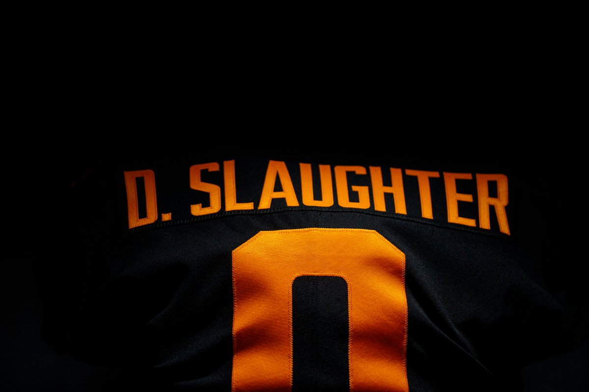 Vol_Football's tweet photo. dark mode loading.....

#GBO 🍊 https://t.co/uYrwdgZzxe
