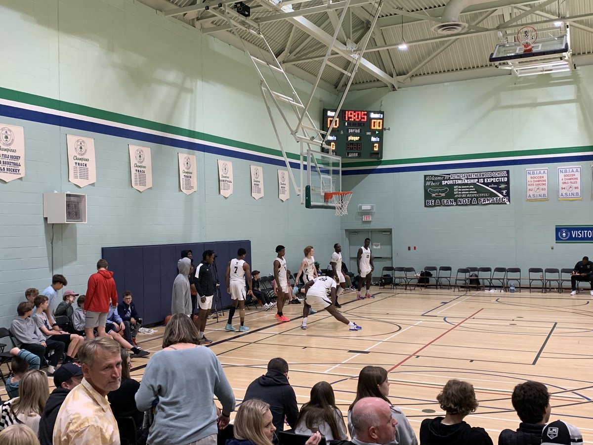 Congratulations to the entire RNS @RNS_Hoops community for what is an exciting 2nd Annual Milner Invitational Basketball Tournament! The power of sport in our community is strong and without question helps supercharge our province! #GoRiverhawks