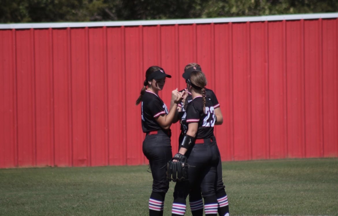 My fastpitch season came to an end on Thursday with an amazing group of people. Sad to see it end, but can’t wait for slowpitch!