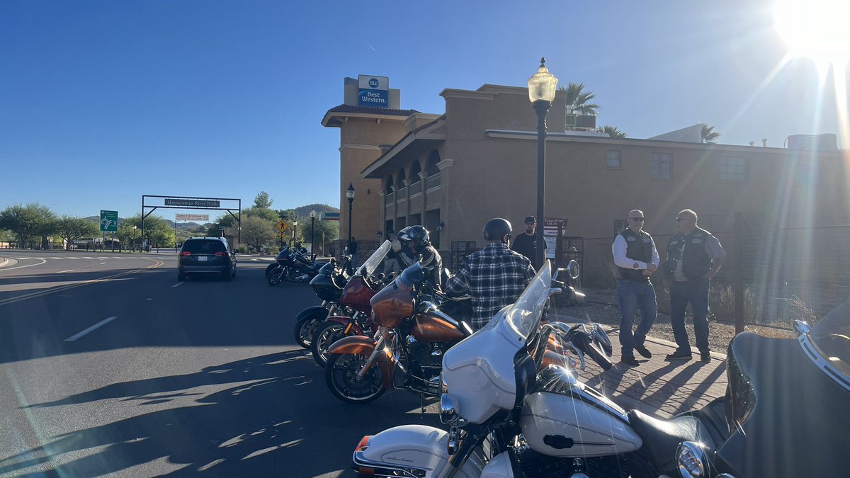 intheknight's tweet photo. Two Thieves MM out riding today with a few friends. #gocommitlive #vulturemine and more. #bornathiefdieasaint #ttmm https://t.co/AOFGVl1V4s
