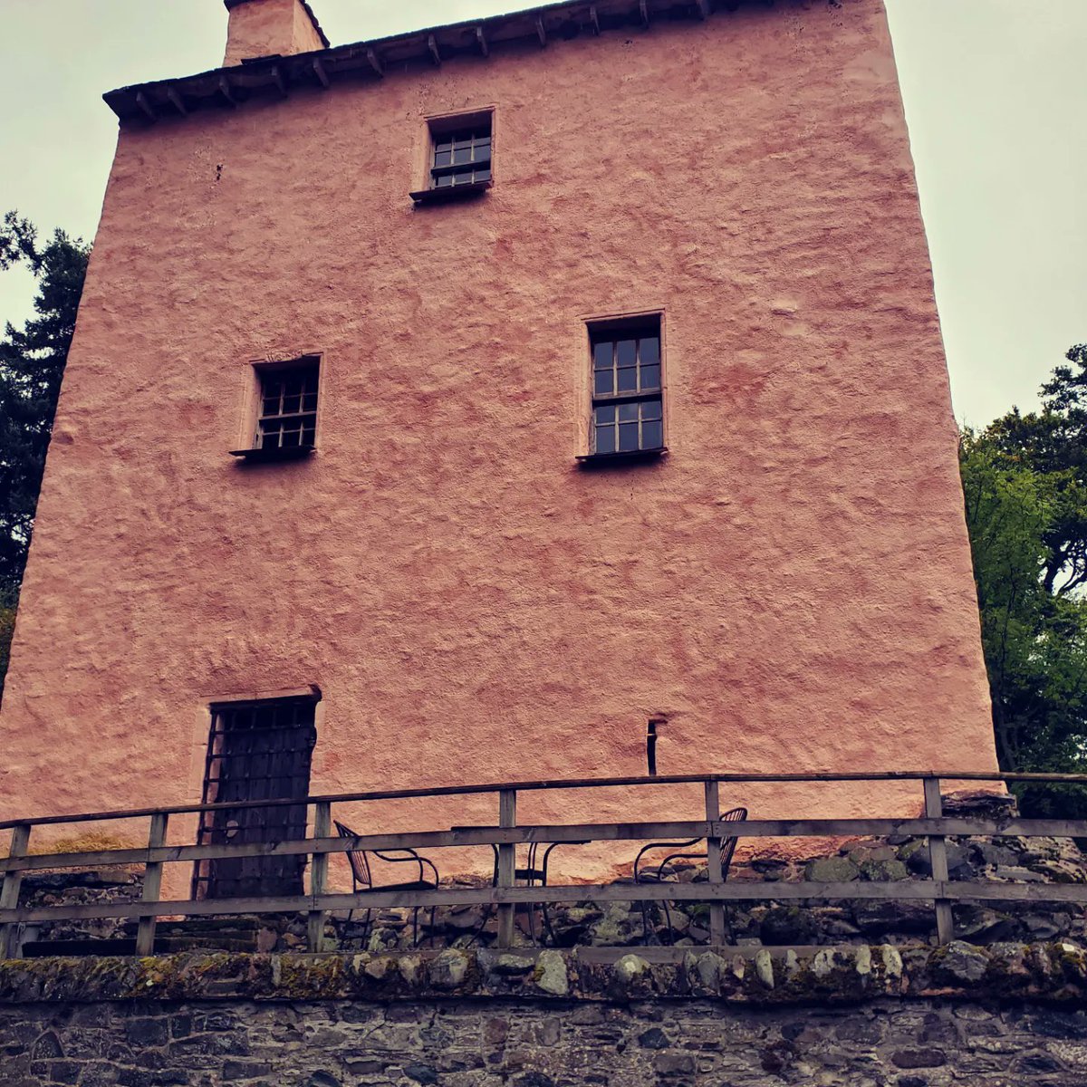 blonde_on_bikes's tweet photo. Cycled from Cardrona to Lyne Station and through the Barnes Estate,  returning via the Tweed path. The folks renting the Barnes invited us in for a look😀 Got caught in the rain on way back.. still a fun route. #peebles #Cardrona #Tweedcyclepath #sware #gravelriding #BarnesTower https://t.co/Hq7uw23aJz