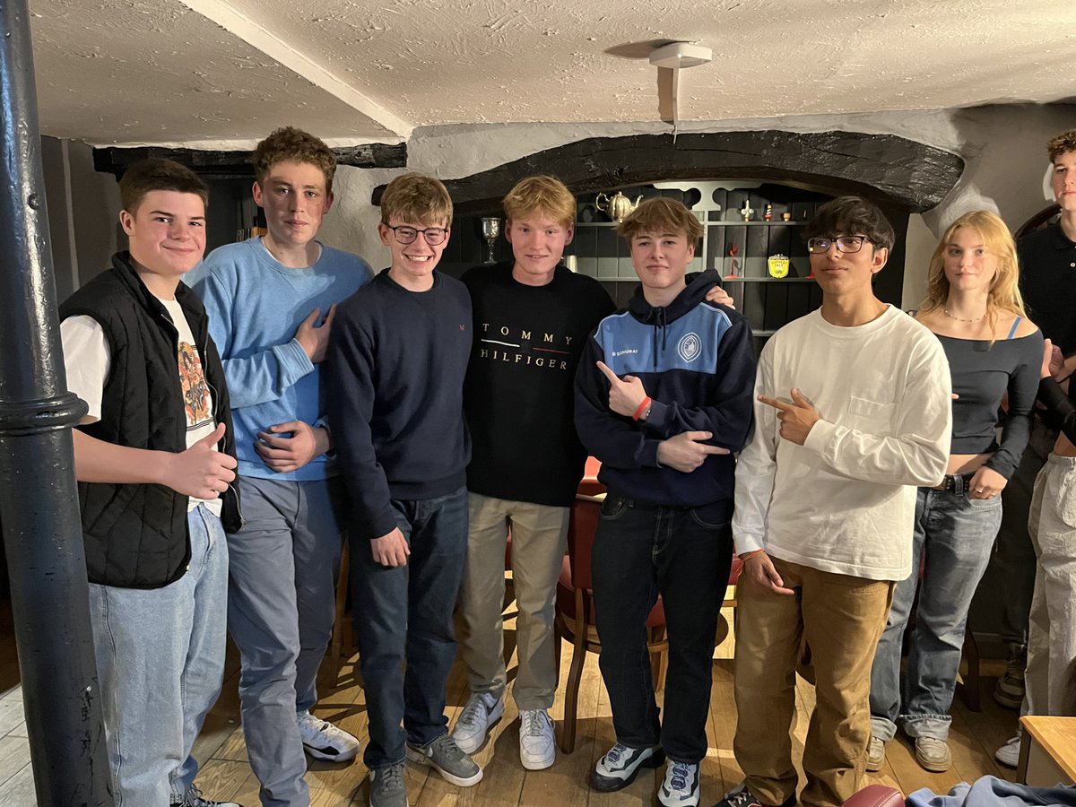 Chapmans House tweet media