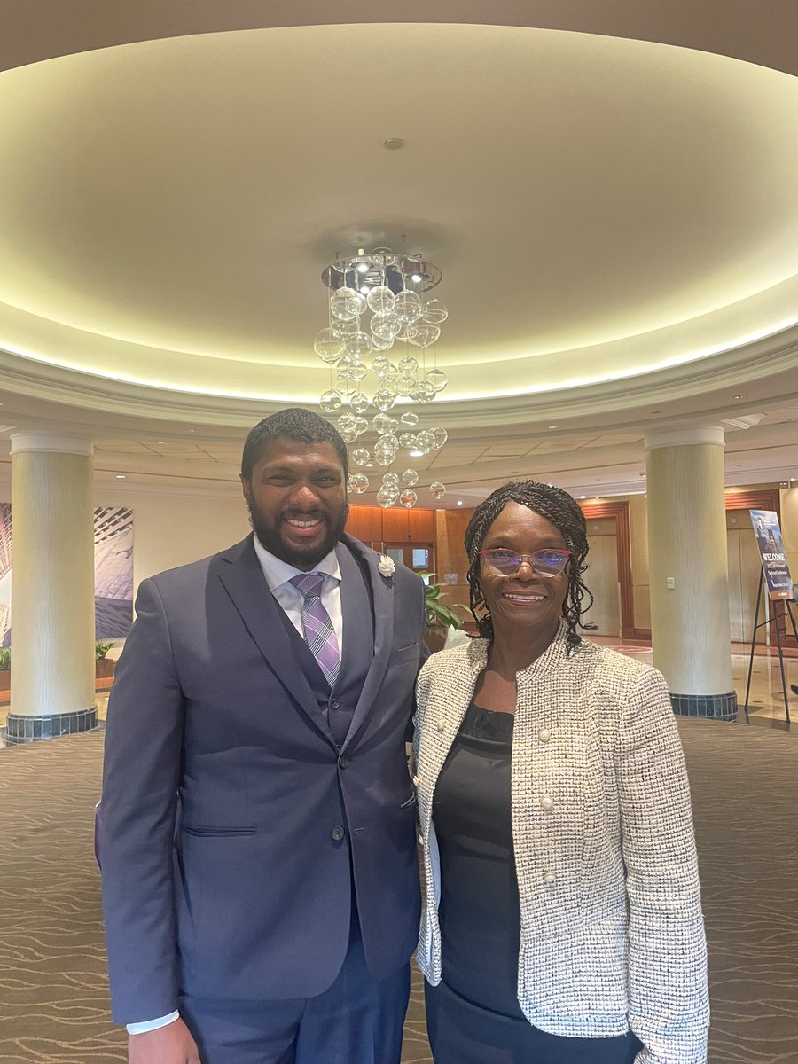 The legend Dr. Velma Scantlebury, 1st black female transplant surgeon in America <a href="/SocietyofBAS/">Society of Black Academic Surgeons</a>