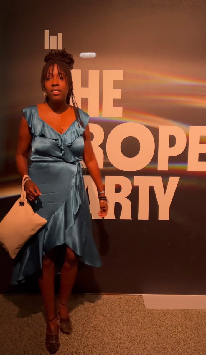 Had a blast attending #ProperParty w/the beautiful #xrp community to celebrate the last 4 years. Cryptobesties showed up in full force. Love them! Party snacks. Vibe was vibing. Bar was bar-ing. T-shirts &amp; 🧢 😍. Lenny Kravitz deliVERT. BG JK JH &amp; JD all hung out.