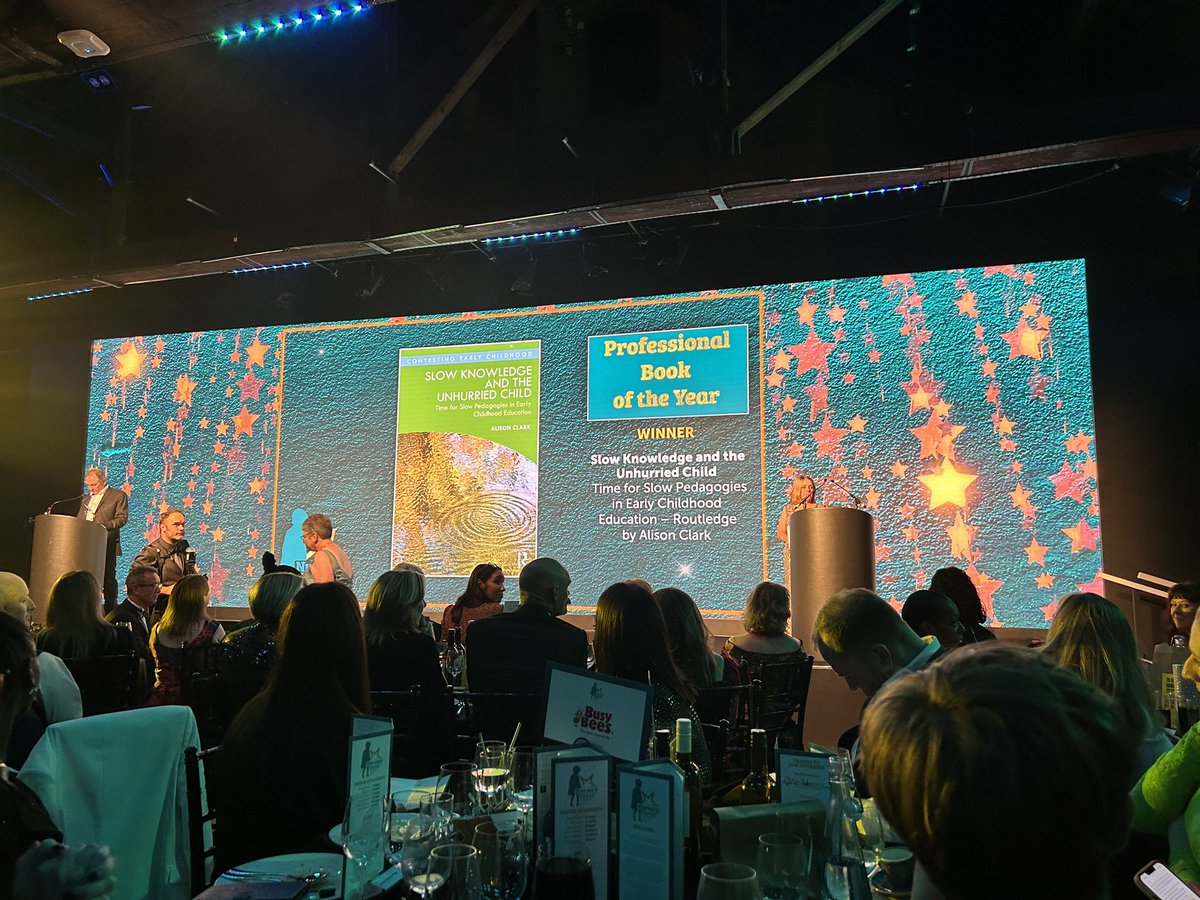 Congratulations <a href="/WestrayAlison/">Prof Alison Clark</a> on your award! This book is incredibly inspiring and deserved to win 🍃 #NWAward #froebel <a href="/FroebelTrust/">Froebel Trust</a>