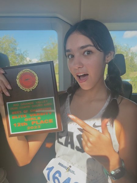 EastGirlsTrack's tweet photo. Proud of these girls, Mareli and Andrea, for stepping up today when we were not at full strength.  2 top 20 finishes and personal bests helped the shorthanded Lady Wildcats get 4th place today in the Elite division of the RGVCCCA Meet of Champions at Sharyland Pioneer. 🏃🏻‍♀️🏃🏻‍♀️💨 https://t.co/ZDXwj41a92