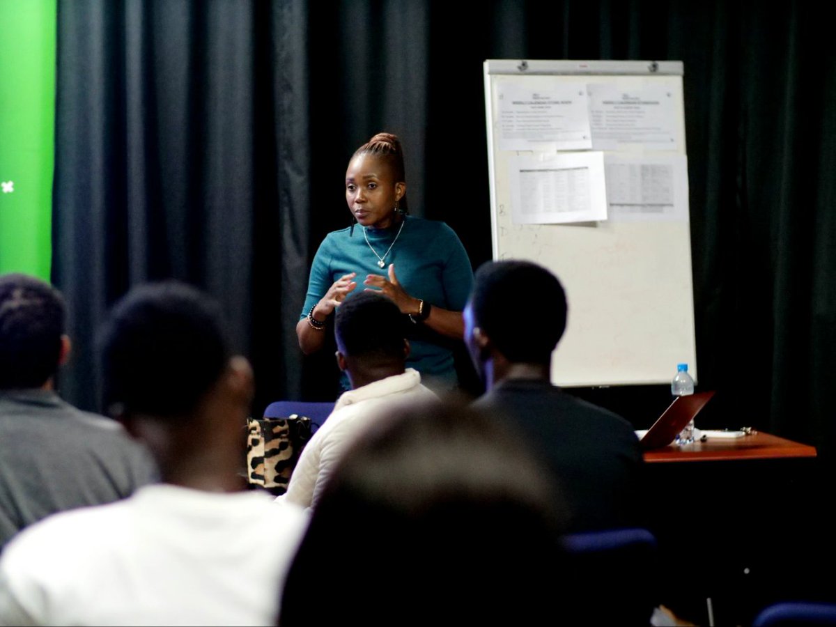 PaulinahSomo's tweet image. This week, I had the pleasure of conducting a masterclass on television and film production for the 10th SOTAMBE Zambia International Film Festival at the Multichoice Talent Factory Academy in Zambia. 

#Producer
#MakingTV