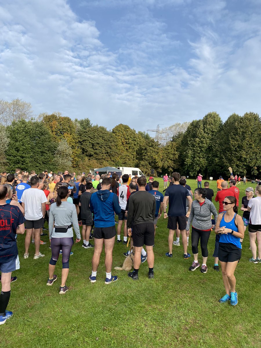 kirstyvale's tweet photo. Little bit of #parkruntoursim this morning courtesy of @banburyparkrun - interesting with some trail and always enjoy crossover running on a course. #BanburyParkrun #SpiceballPark #SouthCheshireHarriersontour #KeeleRunningClub https://t.co/d2ML9pRHIu