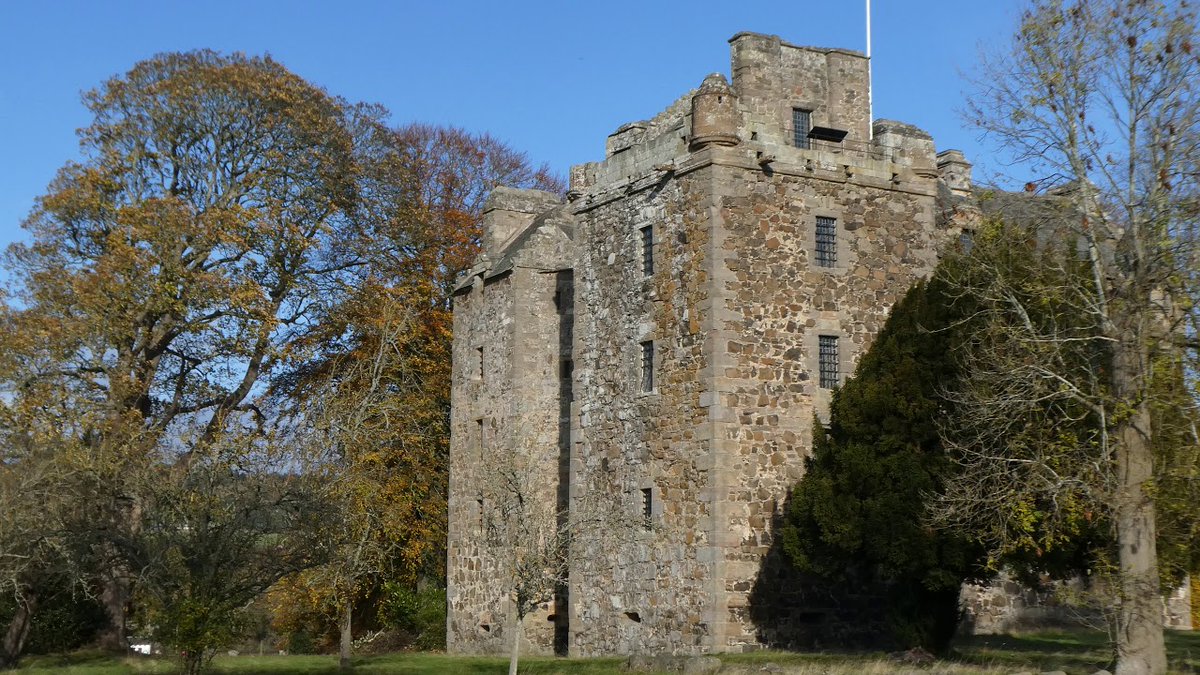 tourscotland's tweet photo. Tour #Scotland #Autumn 4K travel video Blog of #Elcho #Castle located on the South bank of the River Tay on ancestry visit and trip near #Perth, #Perthshire. Scottish castle was built in the latter half of the 16th century for the Wemyss family https://t.co/zwceCgLpuw https://t.co/sOO7pNldXp
